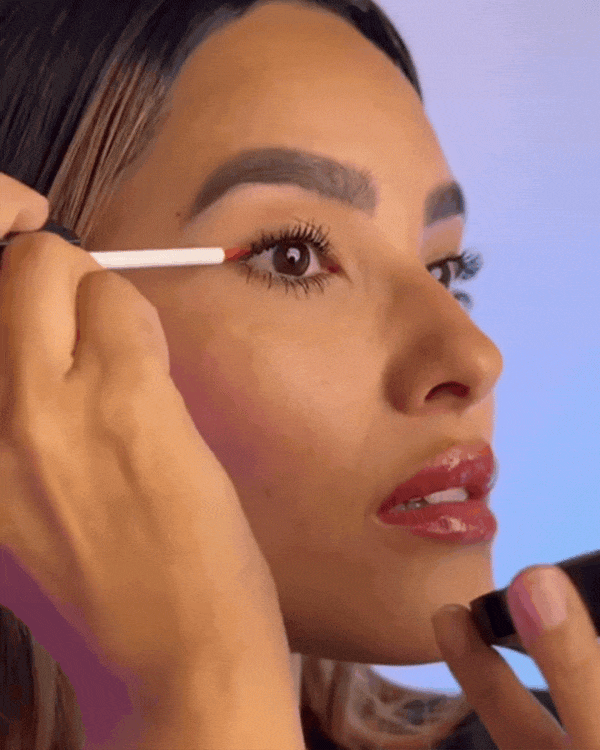 crecimiento de pestañas LashNova™ ®